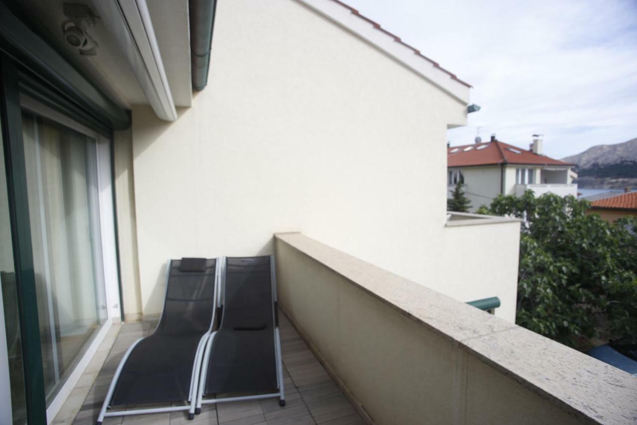 Apartments Ddd Baška Exterior foto